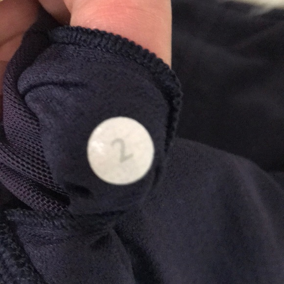 Lululemon sports bra - Picture 5 of 7